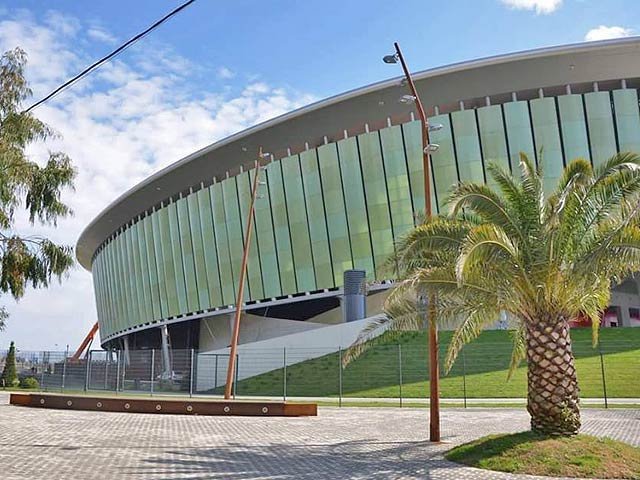 decoplan-cephe-facade-black-sea-arena-10bh