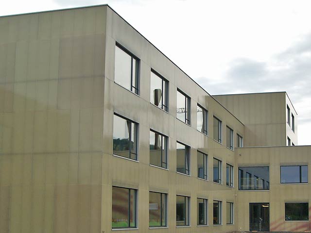 decoplan-cephe-facade-schulhaus-wyden-0954